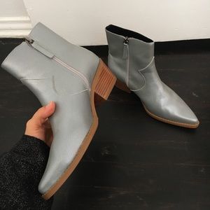 Barney’s Western Style Ankle Boots